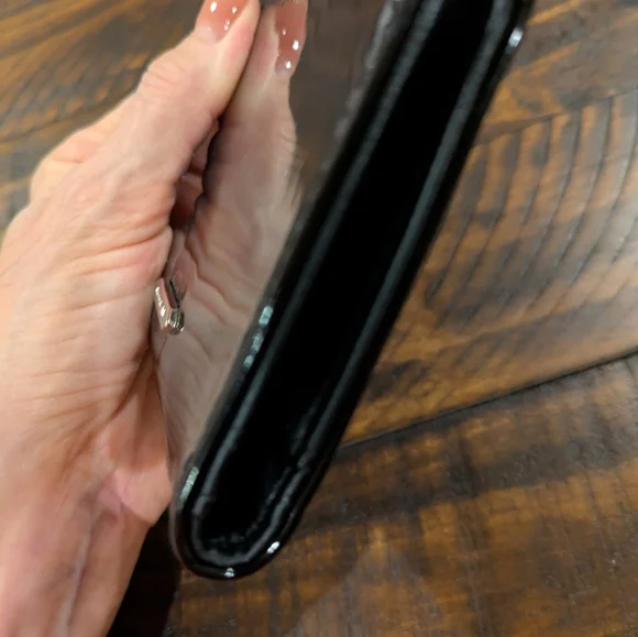 Madden Girl Wallet Like New - Picture 5 of 7